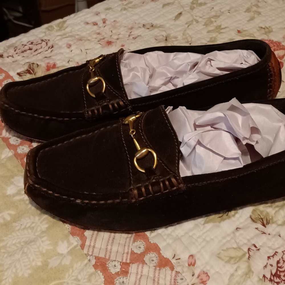 The Iconic Vintage Horsebit Gucci Dark Brown Leather Loafers with Gold Detail - Picture 6 of 16